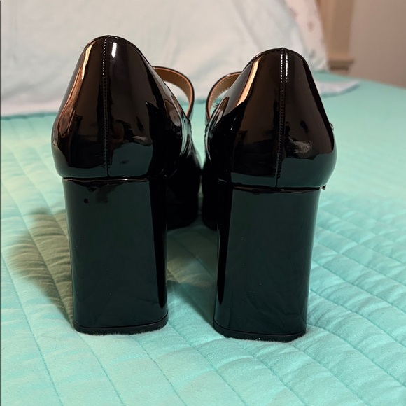 Crown & Ivy Black Patent Mary Jane Heels - Picture 4 of 13